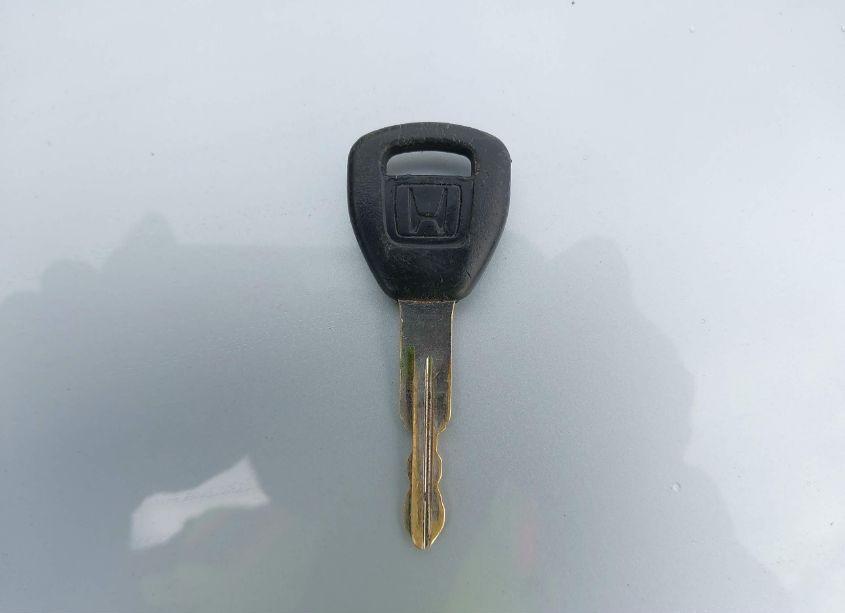 Photo 11 of 2000 Honda Accord 2.3 LX (VIN JHMCG5645YC027607)