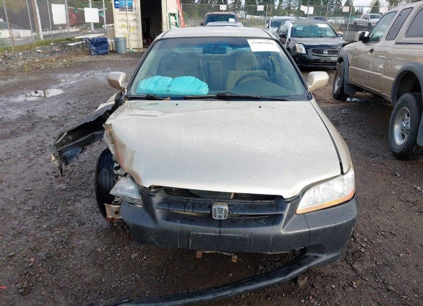 Photo 12 of 2000 Honda Accord 2.3 LX (VIN JHMCG5645YC027607)