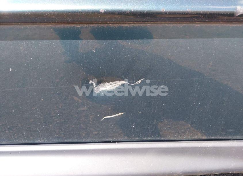 Photo 13 of 2002 Honda Accord 2.3 LX (VIN JHMCG56462C030457)