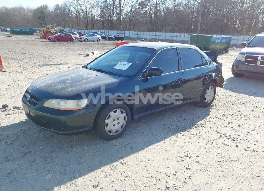 Photo 2 of 2000 Honda Accord 2.3 LX (VIN JHMCG5646YC017071)