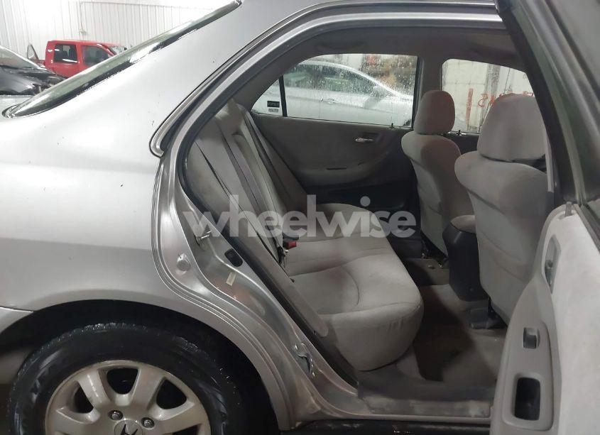 Photo 8 of 2002 Honda Accord 2.3 LX (VIN JHMCG56472C000996)