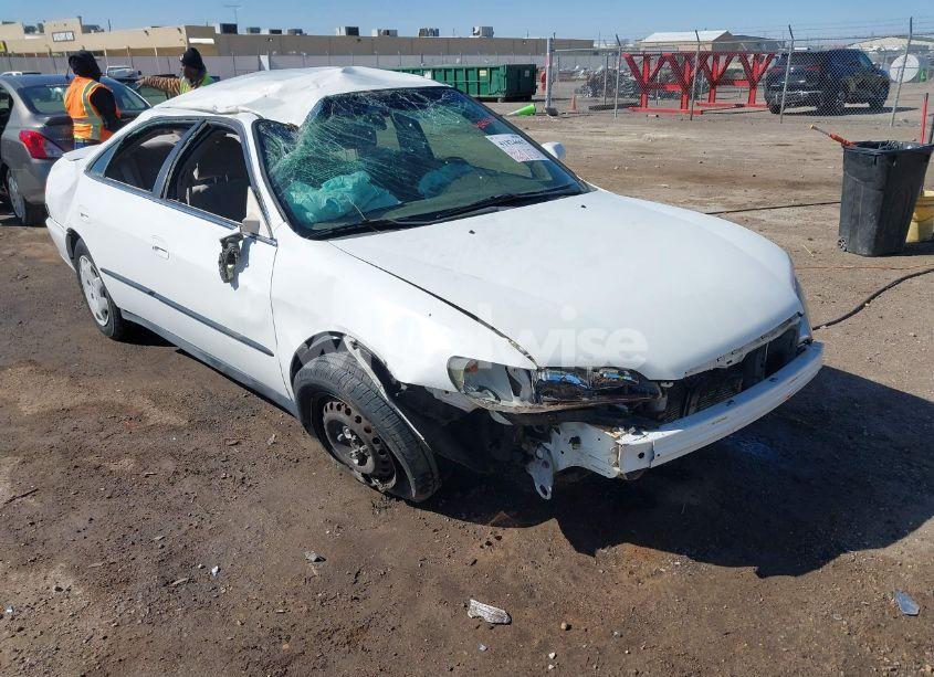 1999 Honda Accord LX (VIN JHMCG5647XC017501) main photo