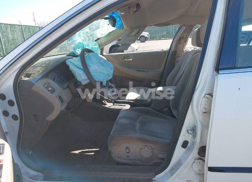 Photo 5 of 1999 Honda Accord LX (VIN JHMCG5647XC017501)