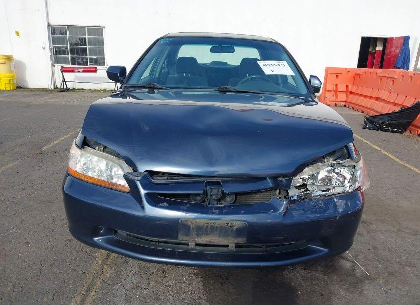 Photo 12 of 2000 Honda Accord 2.3 LX (VIN JHMCG5647YC030363)