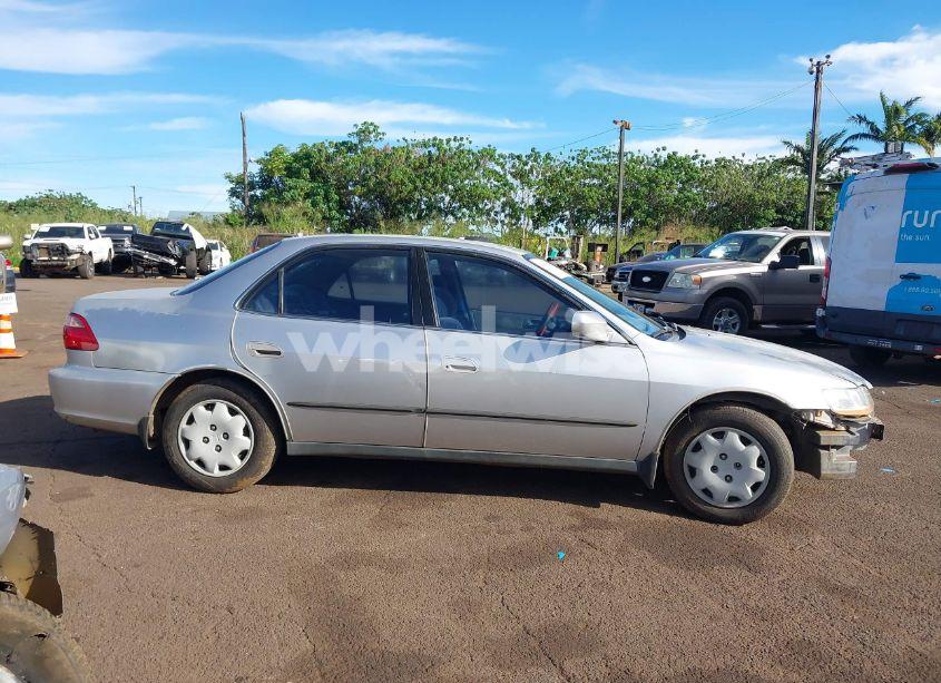 Photo 13 of 1999 Honda Accord LX (VIN JHMCG5649XC040004)