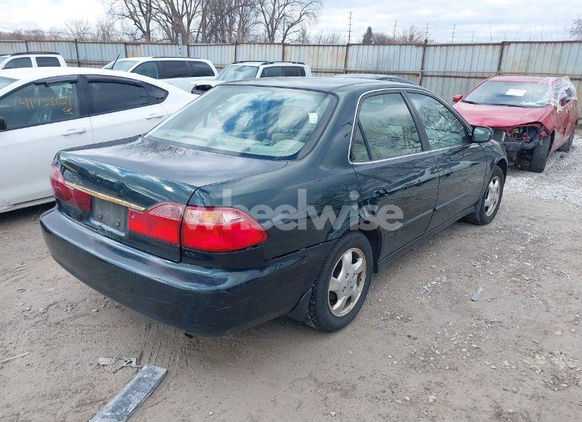 Photo 4 of 2000 Honda Accord 2.3 EX (VIN JHMCG5659YC001925)