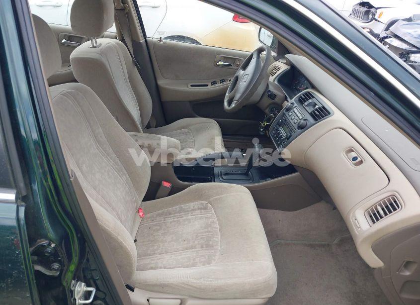 Photo 5 of 2000 Honda Accord 2.3 EX (VIN JHMCG5659YC001925)