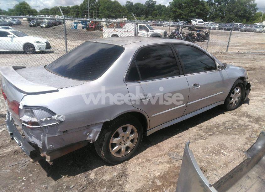 Photo 4 of 2002 Honda Accord 2.3 EX (VIN JHMCG56602C025823)