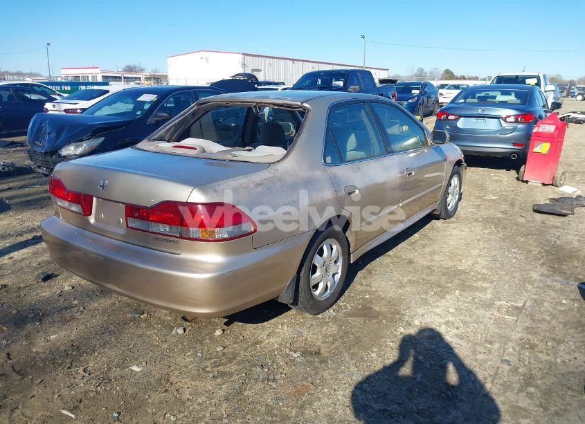 Photo 4 of 2001 Honda Accord 2.3 EX (VIN JHMCG56621C006060)