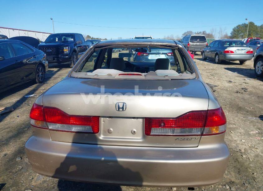 Photo 6 of 2001 Honda Accord 2.3 EX (VIN JHMCG56621C006060)