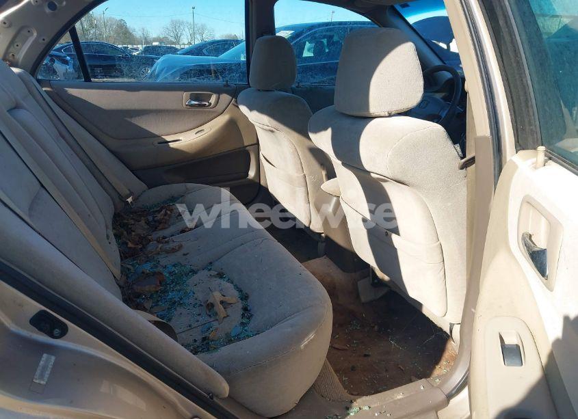 Photo 8 of 2001 Honda Accord 2.3 EX (VIN JHMCG56621C006060)