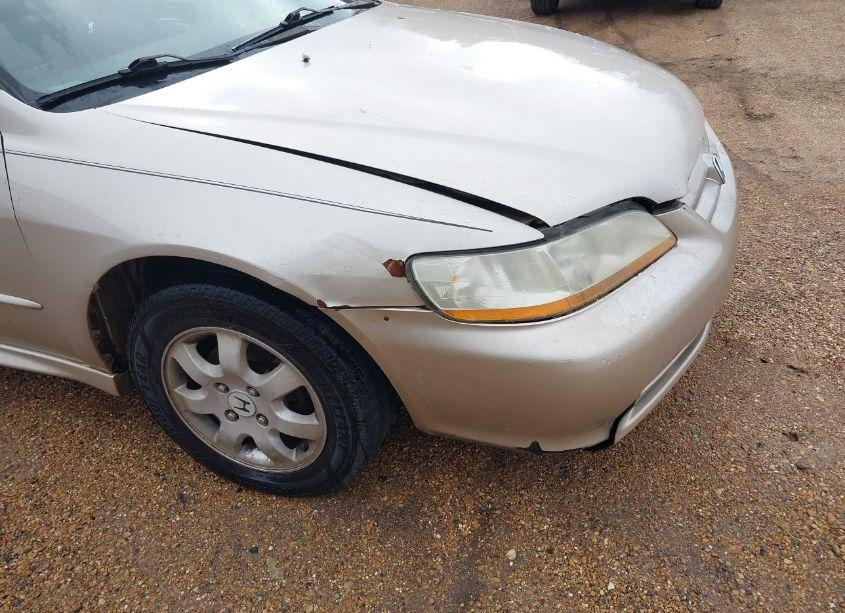 Photo 18 of 2001 Honda Accord 2.3 EX (VIN JHMCG56631C007881)