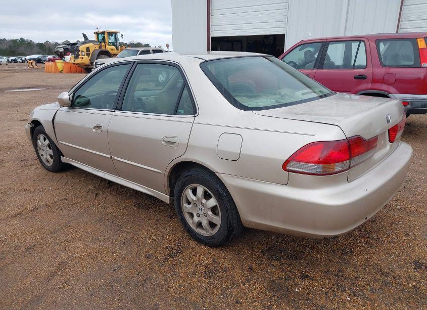 Photo 3 of 2001 Honda Accord 2.3 EX (VIN JHMCG56631C007881)