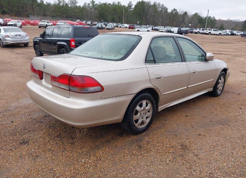 Photo 4 of 2001 Honda Accord 2.3 EX (VIN JHMCG56631C007881)