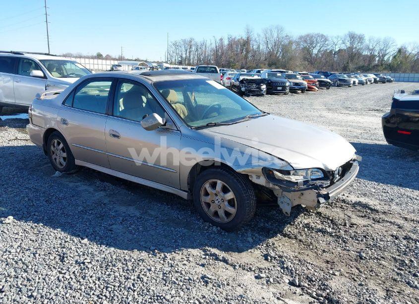 2001 Honda Accord 2.3 EX (VIN JHMCG56651C005582) main photo