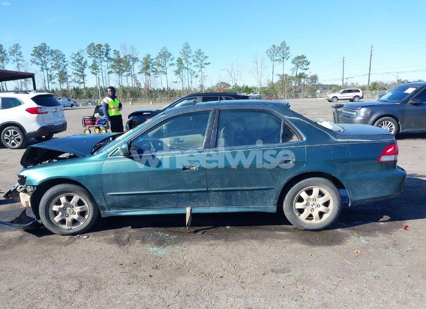 Photo 13 of 2002 Honda Accord 2.3 EX (VIN JHMCG56652C022187)