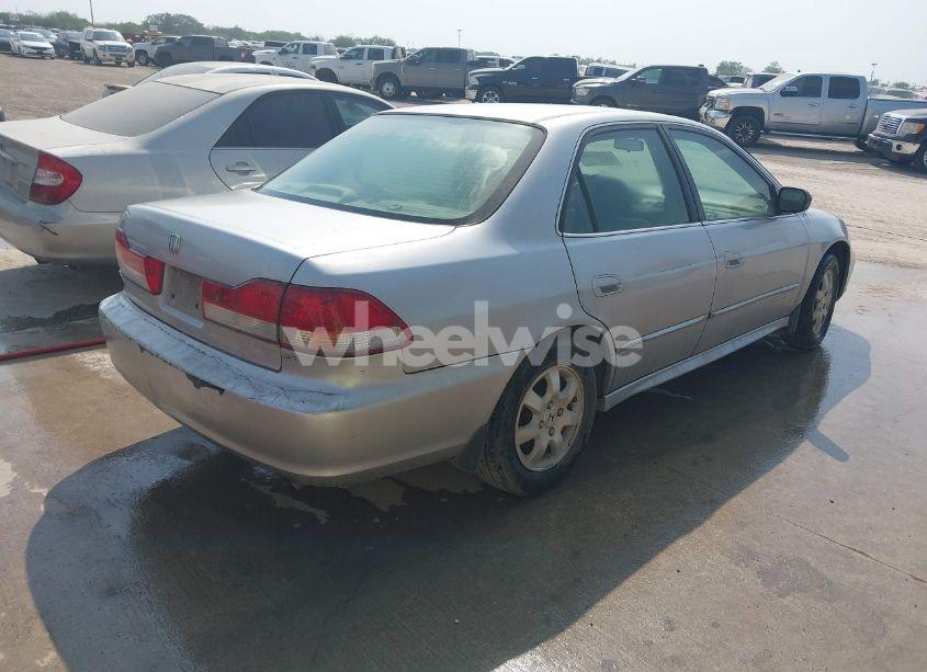 Photo 4 of 2001 Honda Accord 2.3 EX (VIN JHMCG56661C014226)