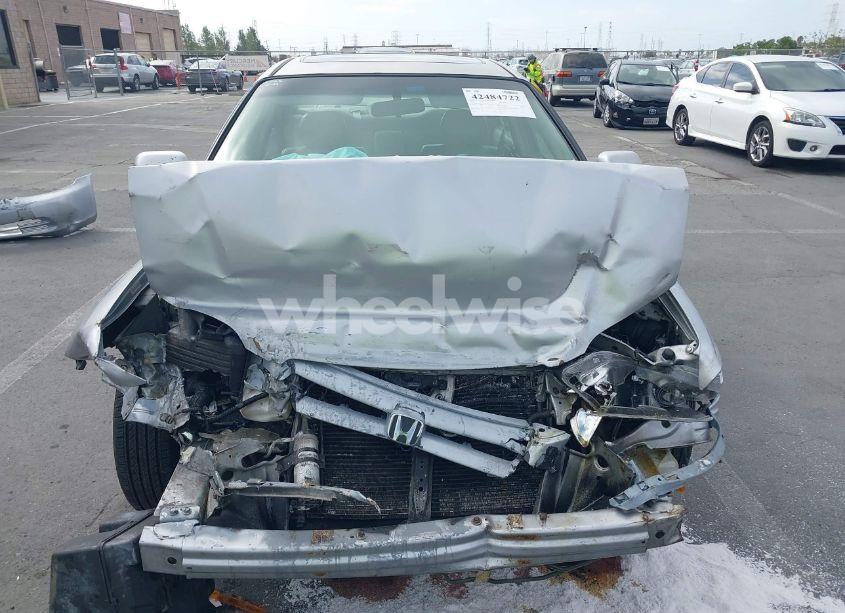 Photo 13 of 2001 Honda Accord 2.3 EX (VIN JHMCG56671C010203)