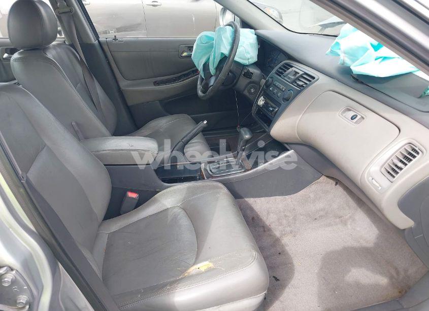 Photo 5 of 2001 Honda Accord 2.3 EX (VIN JHMCG56671C010203)