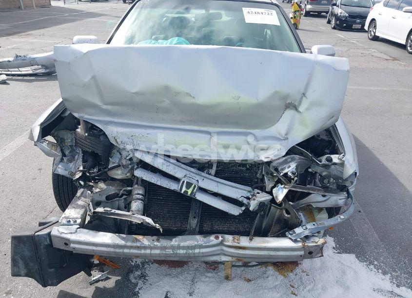 Photo 6 of 2001 Honda Accord 2.3 EX (VIN JHMCG56671C010203)