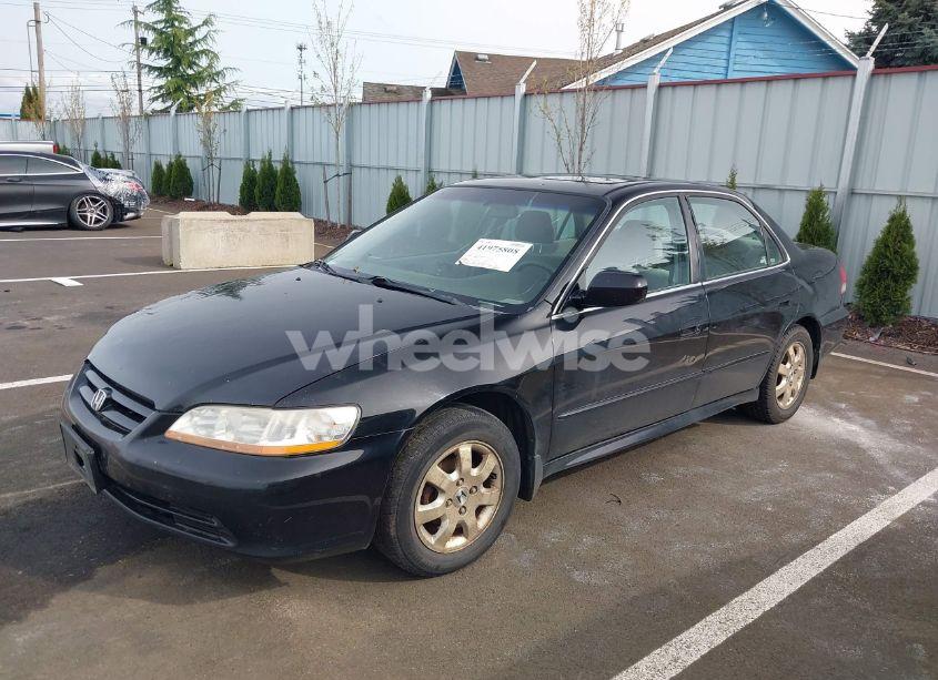Photo 2 of 2002 Honda Accord 2.3 EX (VIN JHMCG56682C032857)