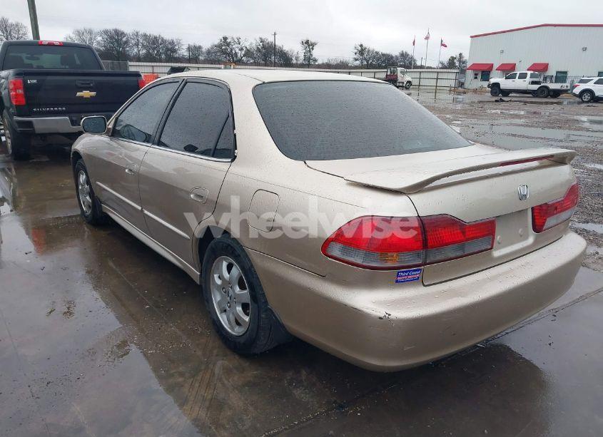 Photo 3 of 2002 Honda Accord 2.3 EX (VIN JHMCG566X2C016322)