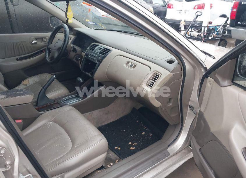 Photo 5 of 2002 Honda Accord 2.3 EX (VIN JHMCG566X2C016322)