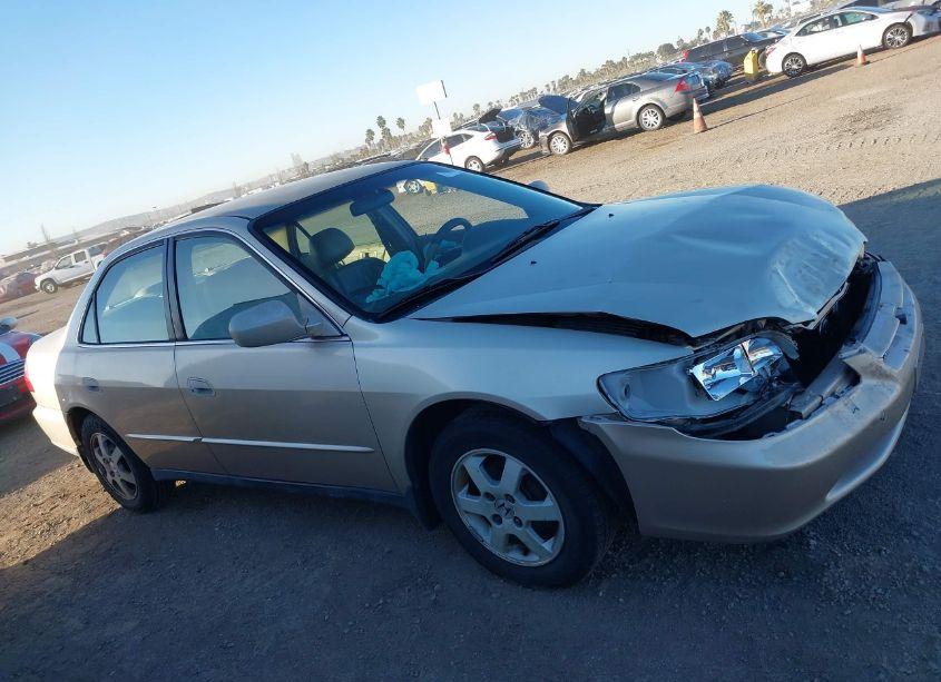 Photo 13 of 2000 Honda Accord 2.3 SE (VIN JHMCG5671YC013567)