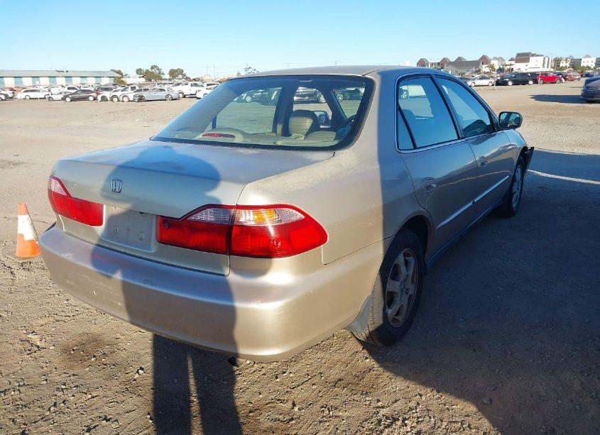 Photo 4 of 2000 Honda Accord 2.3 SE (VIN JHMCG5671YC013567)