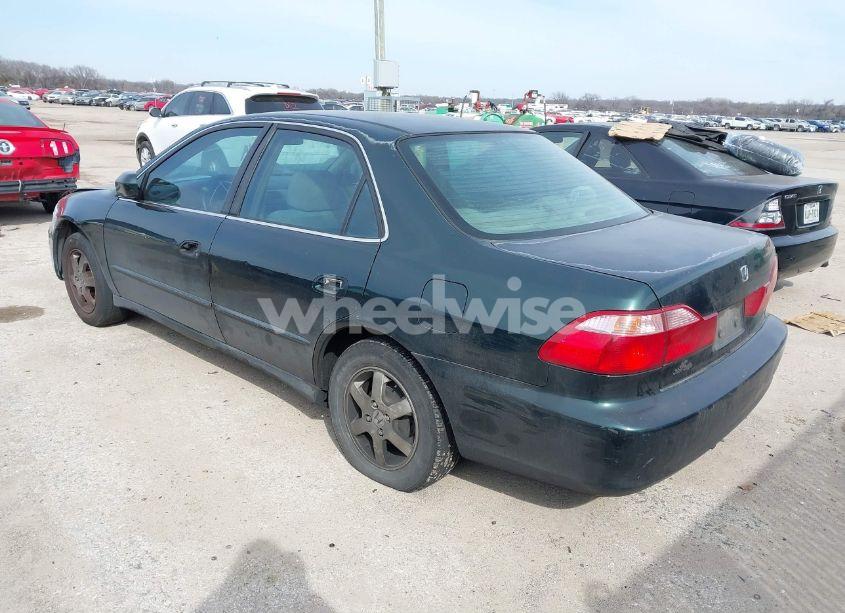 Photo 3 of 2000 Honda Accord 2.3 SE (VIN JHMCG5672YC033004)