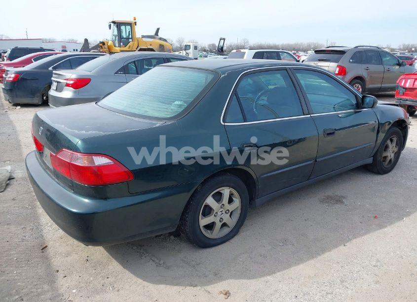 Photo 4 of 2000 Honda Accord 2.3 SE (VIN JHMCG5672YC033004)