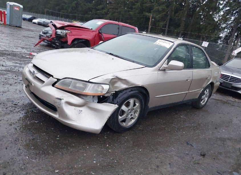 Photo 2 of 2000 Honda Accord 2.3 SE (VIN JHMCG5674YC014227)