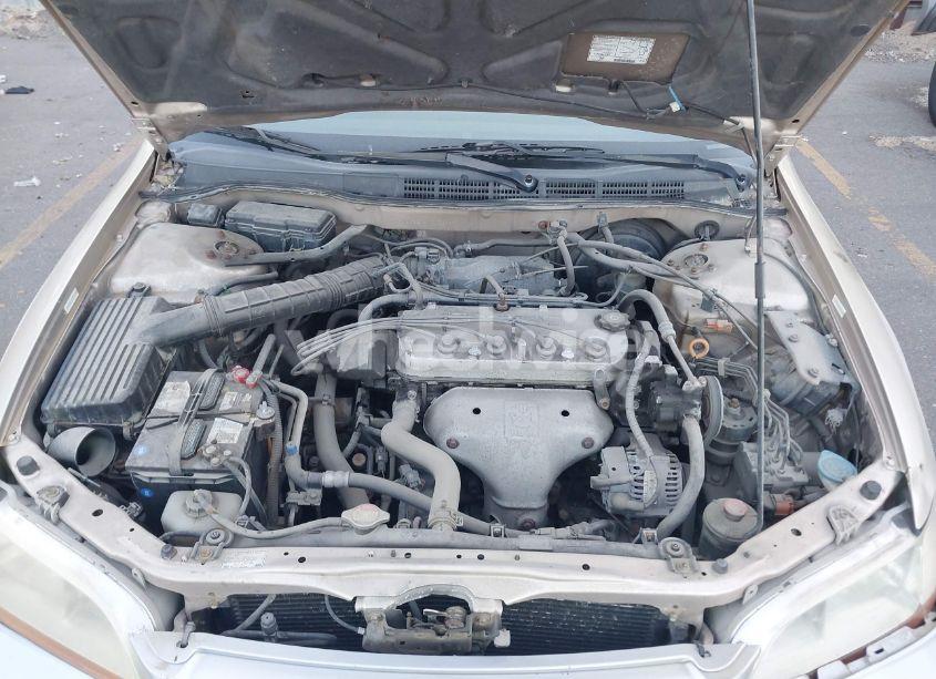 Photo 10 of 2000 Honda Accord 2.3 SE (VIN JHMCG5674YC023249)