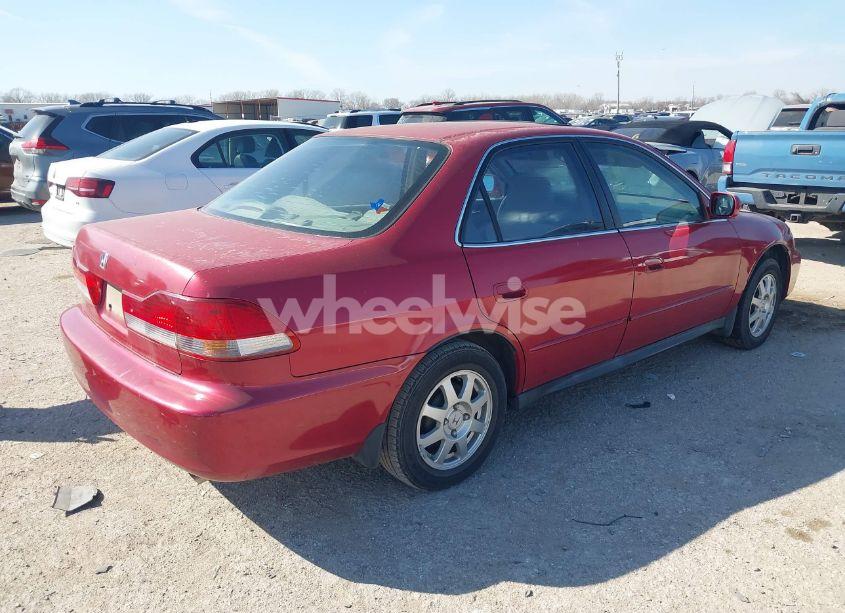 Photo 4 of 2002 Honda Accord 2.3 SE (VIN JHMCG56792C019592)
