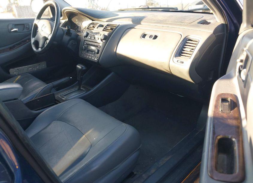 Photo 5 of 2002 Honda Accord 2.3 EX (VIN JHMCG66022C020236)