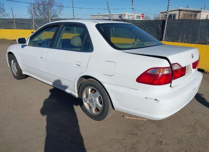 Photo 3 of 2000 Honda Accord 2.3 EX (VIN JHMCG6603YC037541)