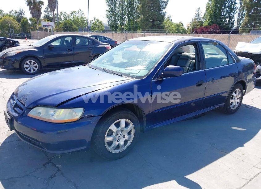 Photo 2 of 2001 Honda Accord 2.3 EX (VIN JHMCG66061C009772)