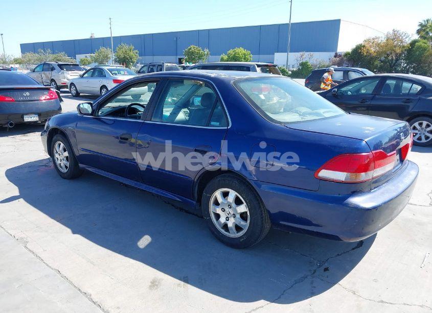 Photo 3 of 2001 Honda Accord 2.3 EX (VIN JHMCG66061C009772)