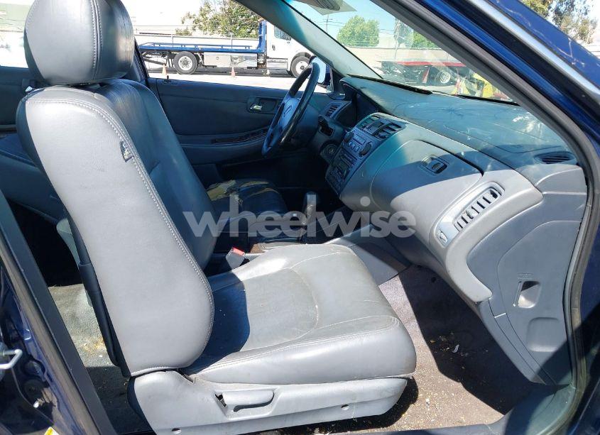 Photo 5 of 2001 Honda Accord 2.3 EX (VIN JHMCG66061C009772)