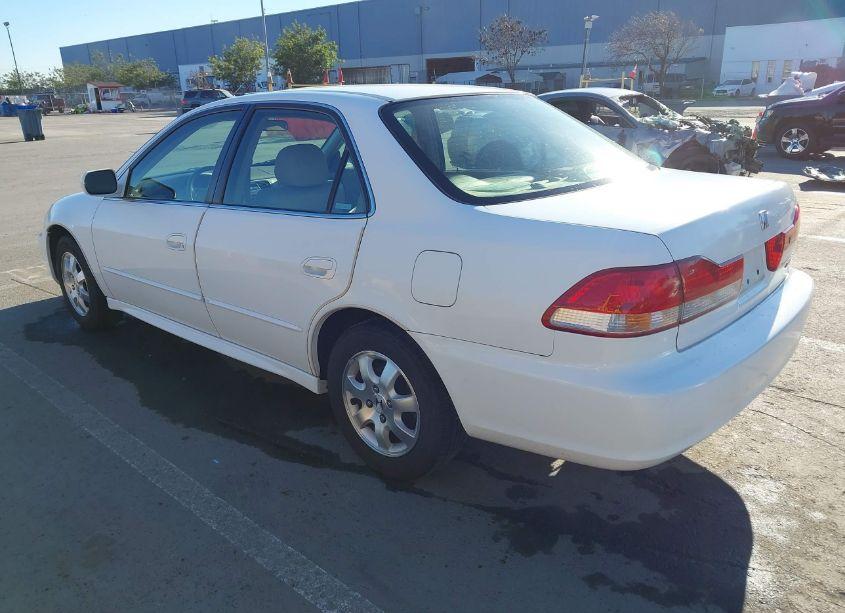 Photo 3 of 2001 Honda Accord 2.3 EX (VIN JHMCG660X1C006860)