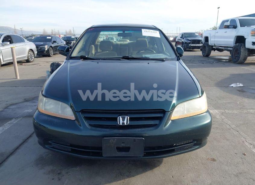 Photo 12 of 2001 Honda Accord 2.3 LX (VIN JHMCG66501C018432)
