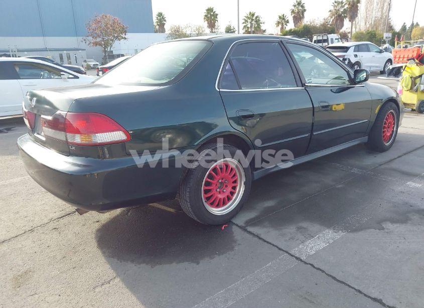 Photo 4 of 2001 Honda Accord 2.3 LX (VIN JHMCG66501C018432)