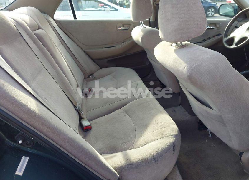 Photo 8 of 2001 Honda Accord 2.3 LX (VIN JHMCG66501C018432)