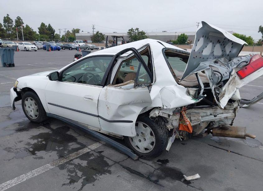 Photo 3 of 1999 Honda Accord LX (VIN JHMCG6650XC010808)