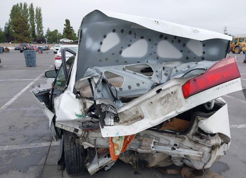 Photo 6 of 1999 Honda Accord LX (VIN JHMCG6650XC010808)