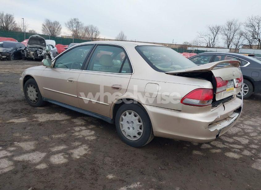 Photo 3 of 2002 Honda Accord 2.3 LX (VIN JHMCG66512C004251)