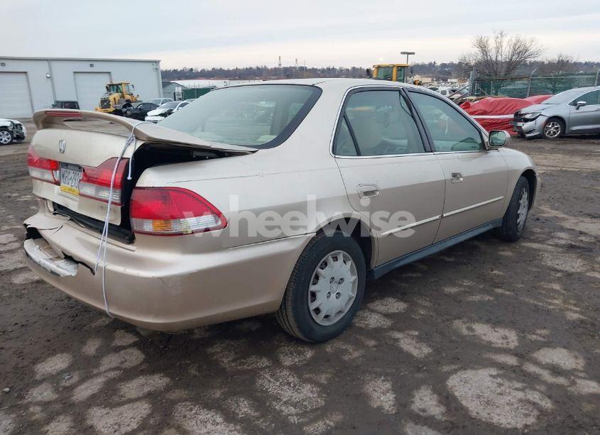 Photo 4 of 2002 Honda Accord 2.3 LX (VIN JHMCG66512C004251)