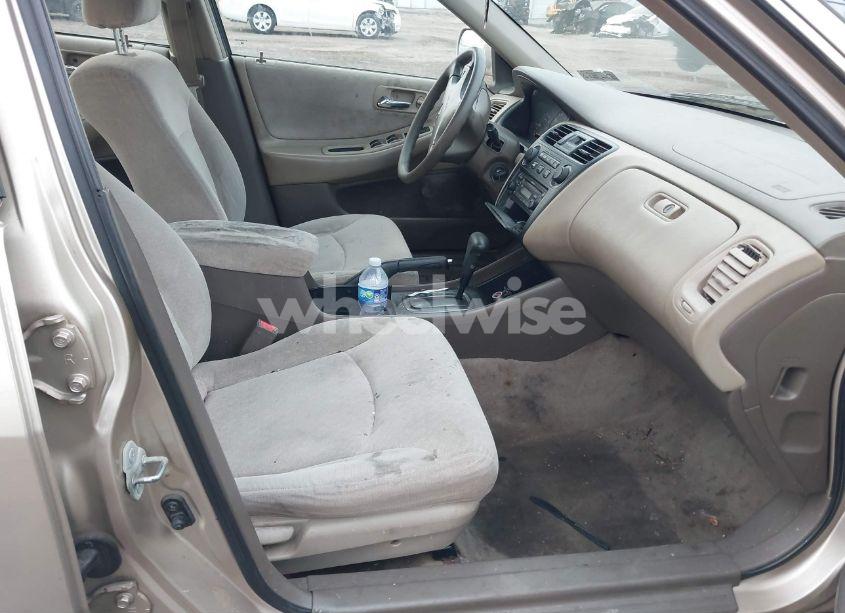 Photo 5 of 2002 Honda Accord 2.3 LX (VIN JHMCG66512C004251)