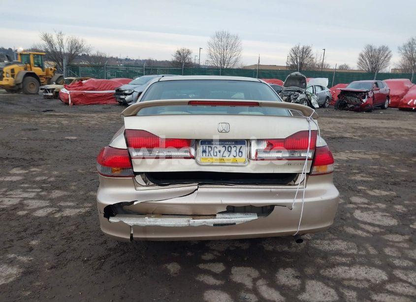 Photo 6 of 2002 Honda Accord 2.3 LX (VIN JHMCG66512C004251)