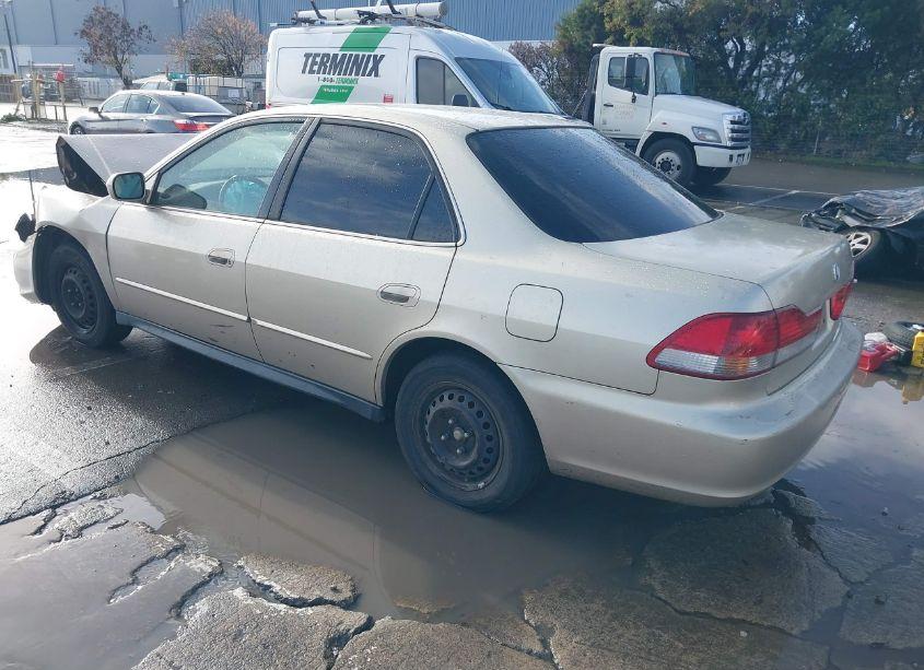 Photo 3 of 2001 Honda Accord LX (VIN JHMCG66521C008808)